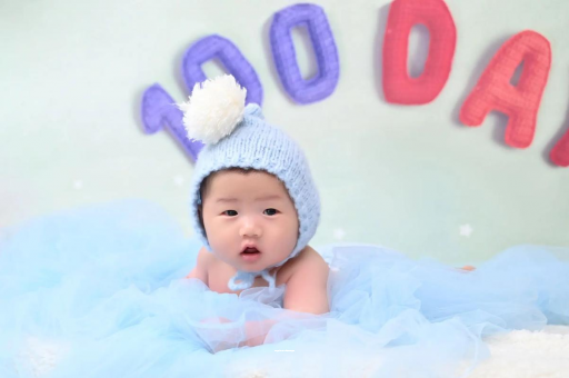 南充四个月宝宝老吐奶 南充四个月宝宝老吐奶